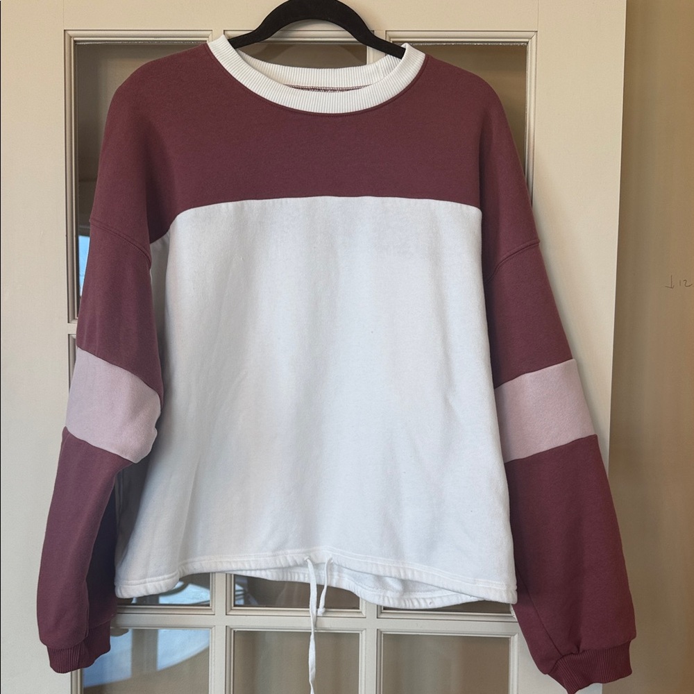 American Eagle Outfitters Burgundy and White Sweatshirt size XL